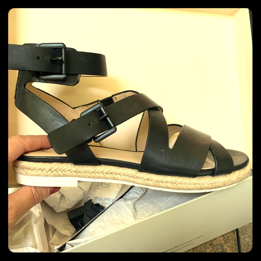 Marc Fisher LTD Black Leather Sandals 7.5